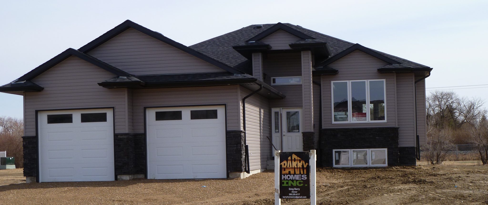 custom home designs Saskatoon